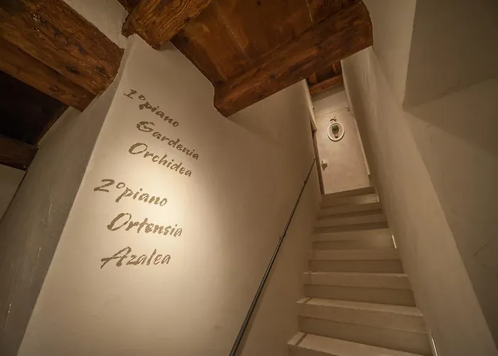 Dimora CorteinfioreAlbergo